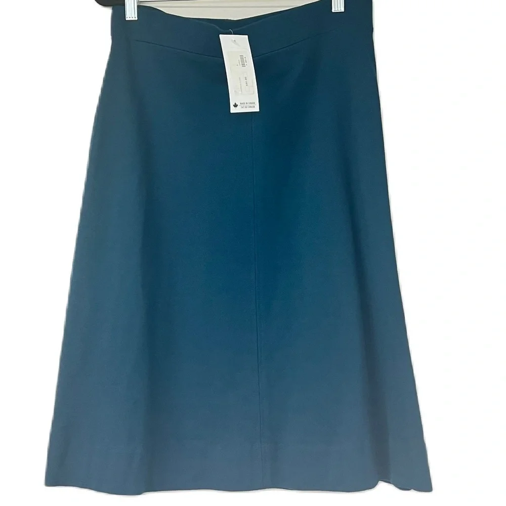 NWT Women's Solid Lightweight Flare Midi Pull on Skirt Size L